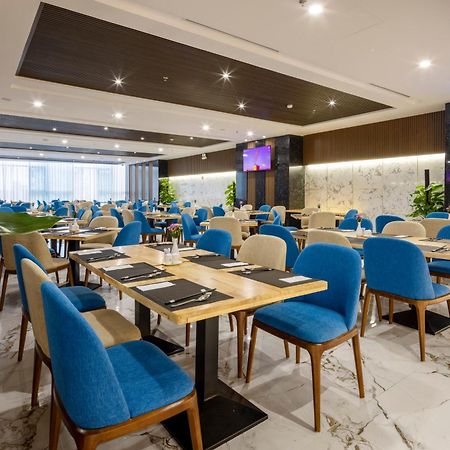 Miracle Luxury Nha Trang 호텔 외부 사진