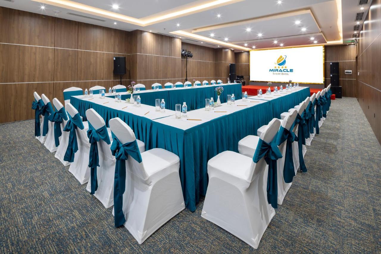 Miracle Luxury Nha Trang 호텔 외부 사진