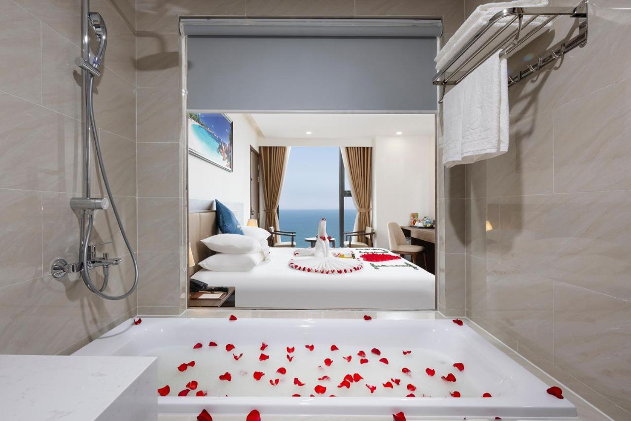 Miracle Luxury Nha Trang 호텔 외부 사진