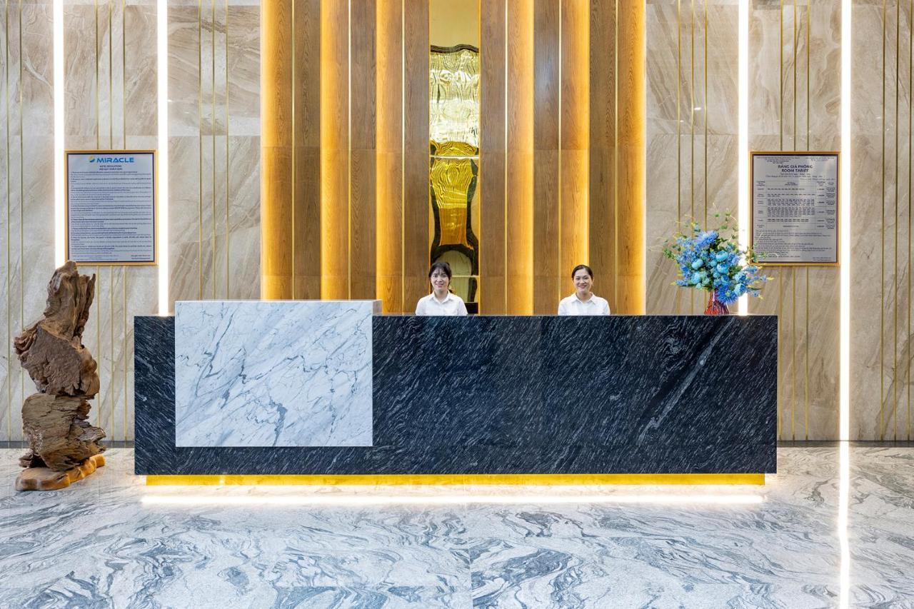 Miracle Luxury Nha Trang 호텔 외부 사진