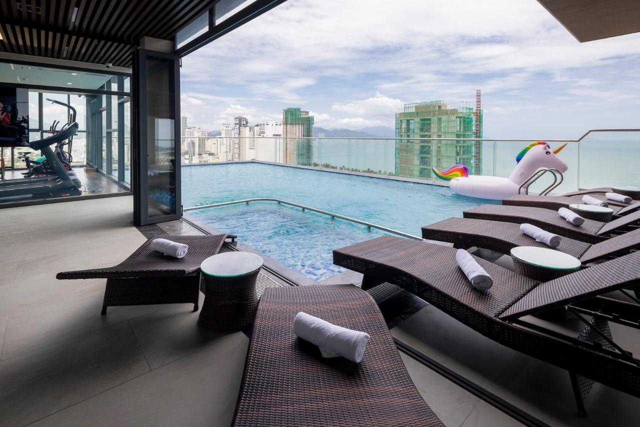 Miracle Luxury Nha Trang 호텔 외부 사진