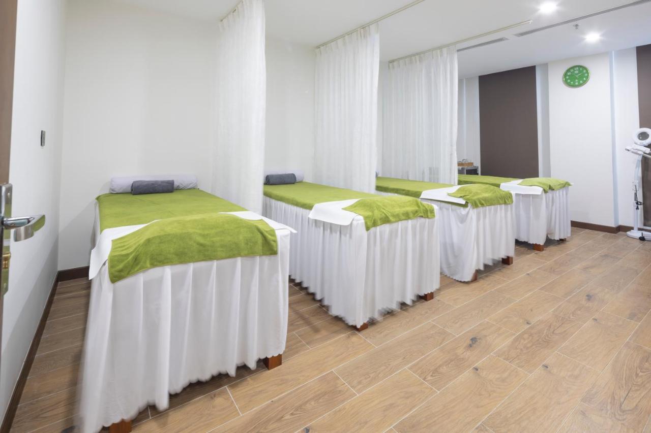 Miracle Luxury Nha Trang 호텔 외부 사진