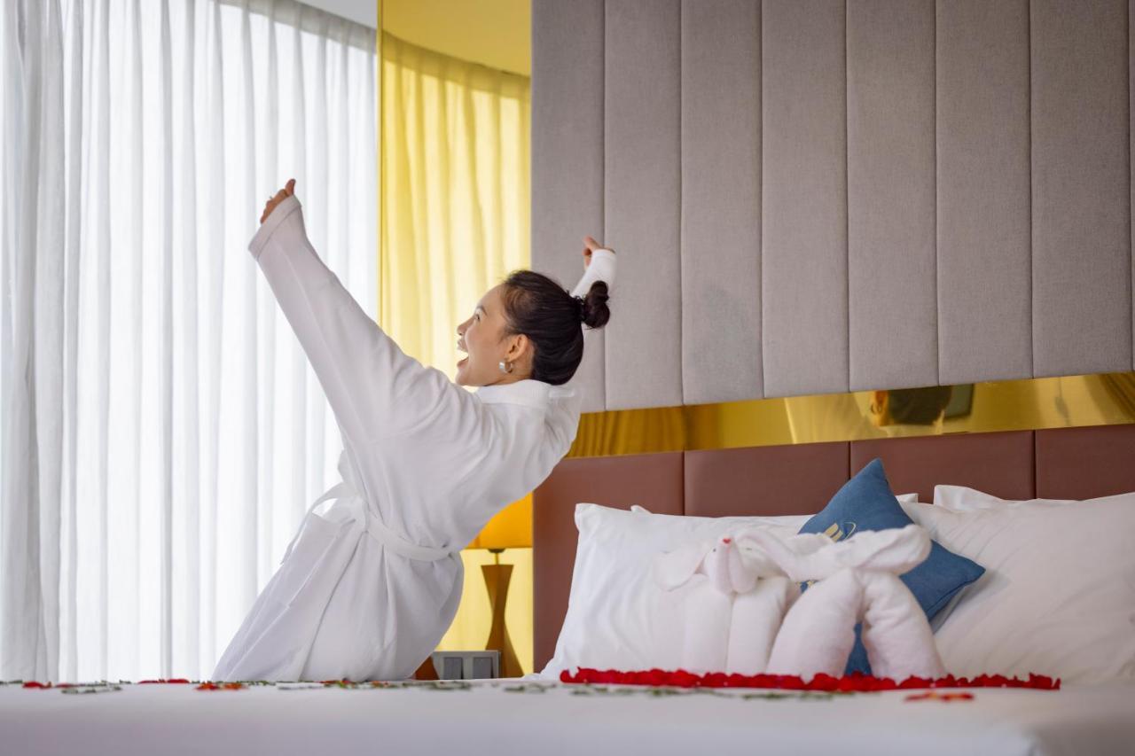 Miracle Luxury Nha Trang 호텔 외부 사진