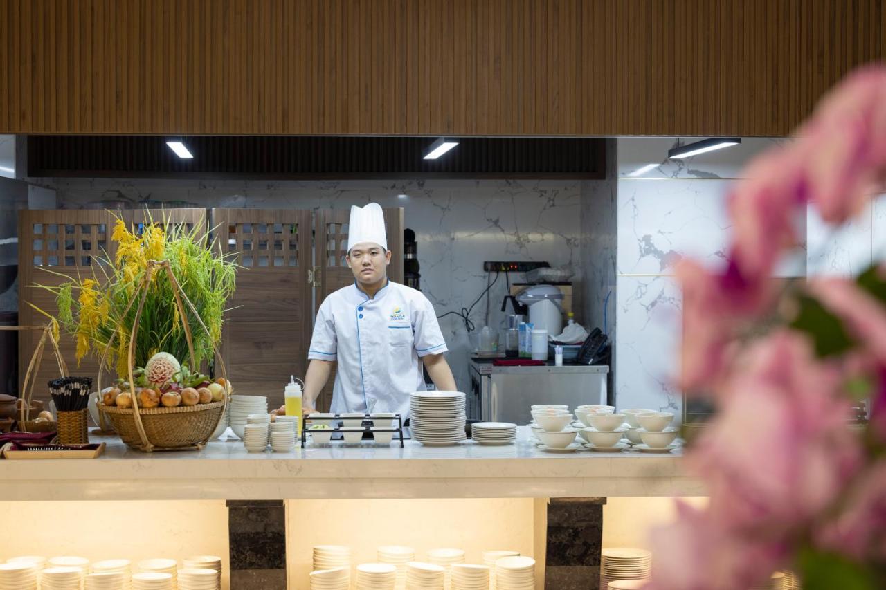Miracle Luxury Nha Trang 호텔 외부 사진